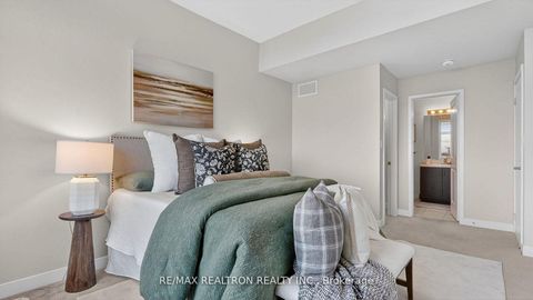 Photo 16 at 103 - 2550 Castlegate Crossing, Duffin Heights, Pickering