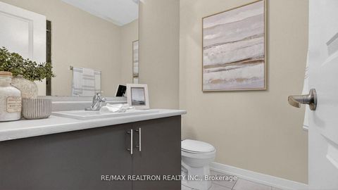 Photo 18 at 103 - 2550 Castlegate Crossing, Duffin Heights, Pickering