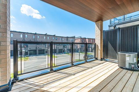 Photo 10 at 92 Stauffer Crescent, Cornell, Markham