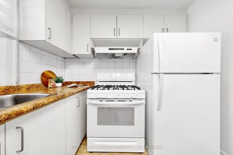 Photo 17 at 409 Christie Street, Wychwood, Toronto