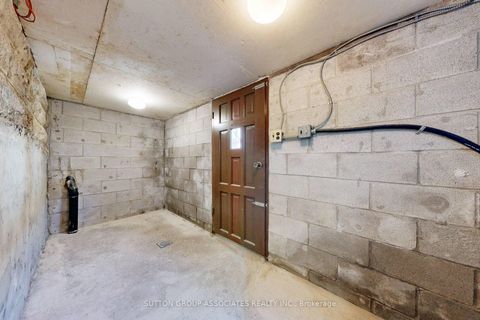 Photo 40 at 409 Christie Street, Wychwood, Toronto