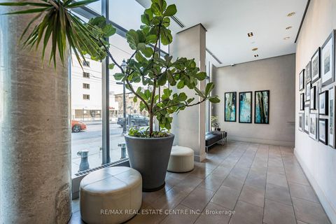 Photo 1 at 216 - 33 Lombard Street, Yonge Corridor, Toronto