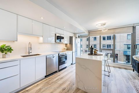 Photo 7 at 216 - 33 Lombard Street, Yonge Corridor, Toronto