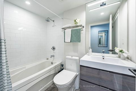 Photo 13 at 216 - 33 Lombard Street, Yonge Corridor, Toronto