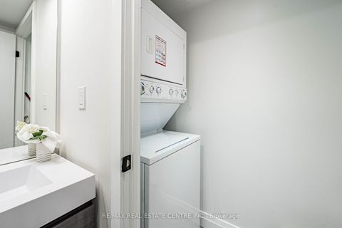 Photo 14 at 216 - 33 Lombard Street, Yonge Corridor, Toronto
