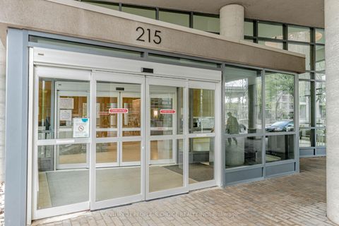 Photo 3 at 1611 - 215 Fort York Boulevard, Niagara, Toronto