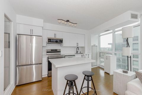 Photo 12 at 1611 - 215 Fort York Boulevard, Niagara, Toronto