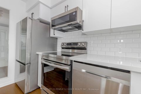 Photo 17 at 1611 - 215 Fort York Boulevard, Niagara, Toronto