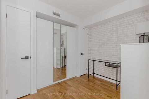 Photo 26 at 1611 - 215 Fort York Boulevard, Niagara, Toronto