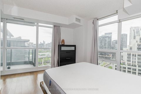 Photo 32 at 1611 - 215 Fort York Boulevard, Niagara, Toronto