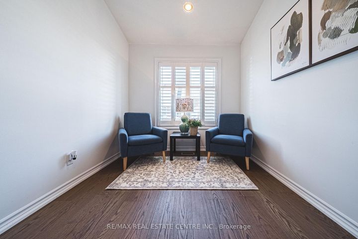 Photo 3 at 25 - 222 Fellowes Crescent, Waterdown, Hamilton