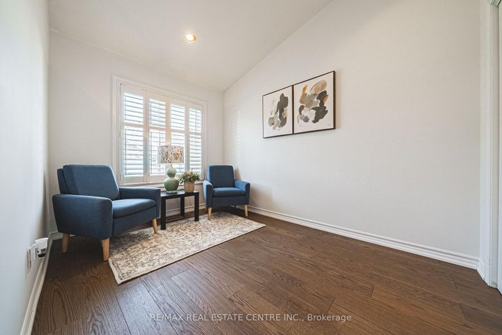 Photo 4 at 25 - 222 Fellowes Crescent, Waterdown, Hamilton