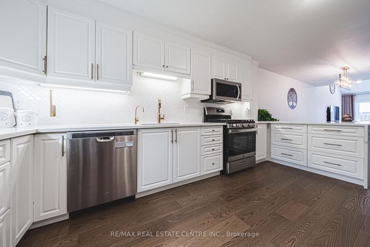 Photo 6 at 25 - 222 Fellowes Crescent, Waterdown, Hamilton