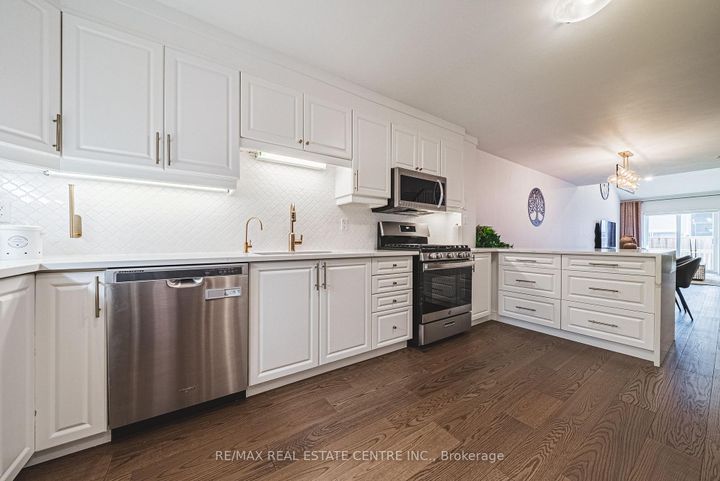 Photo 7 at 25 - 222 Fellowes Crescent, Waterdown, Hamilton