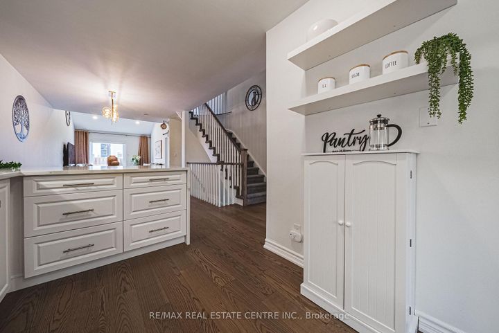 Photo 11 at 25 - 222 Fellowes Crescent, Waterdown, Hamilton