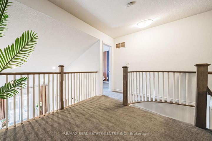 Photo 30 at 25 - 222 Fellowes Crescent, Waterdown, Hamilton