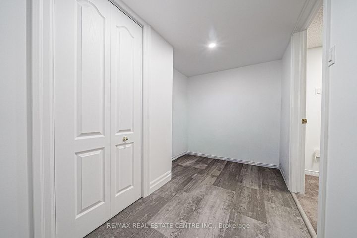 Photo 43 at 25 - 222 Fellowes Crescent, Waterdown, Hamilton