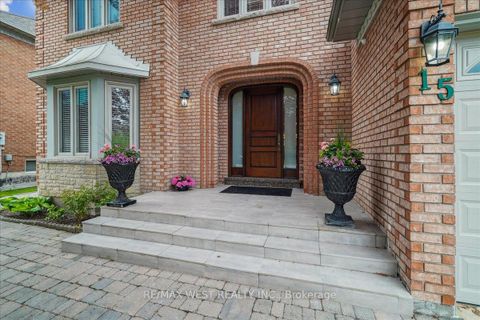 Photo 2 at 15 Brownlee Avenue, East Woodbridge, Vaughan