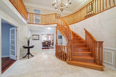 Photo 5 at 15 Brownlee Avenue, East Woodbridge, Vaughan