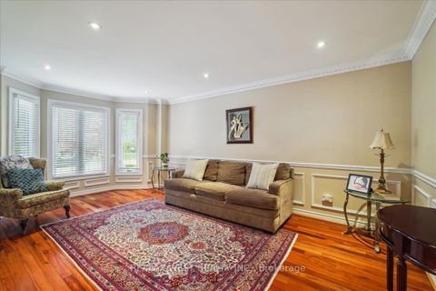 Photo 6 at 15 Brownlee Avenue, East Woodbridge, Vaughan