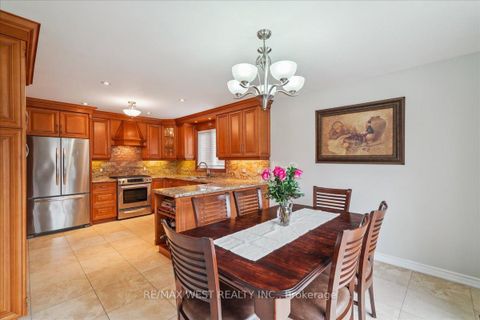 Photo 12 at 15 Brownlee Avenue, East Woodbridge, Vaughan