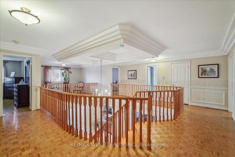 Photo 15 at 15 Brownlee Avenue, East Woodbridge, Vaughan