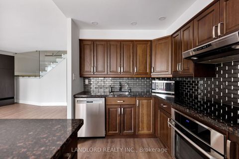 Photo 16 at 2208 - 33 Harbour Square, Waterfront Communities C1, Toronto