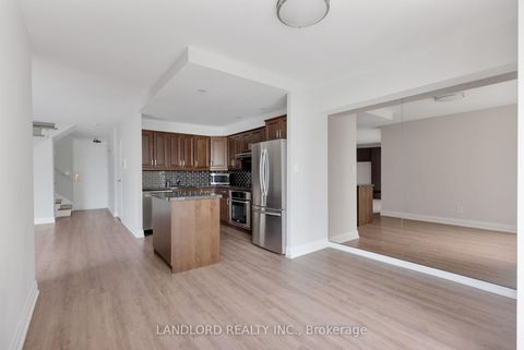 Photo 20 at 2208 - 33 Harbour Square, Waterfront Communities C1, Toronto