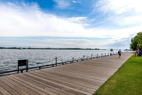 Photo 49 at 2208 - 33 Harbour Square, Waterfront Communities C1, Toronto