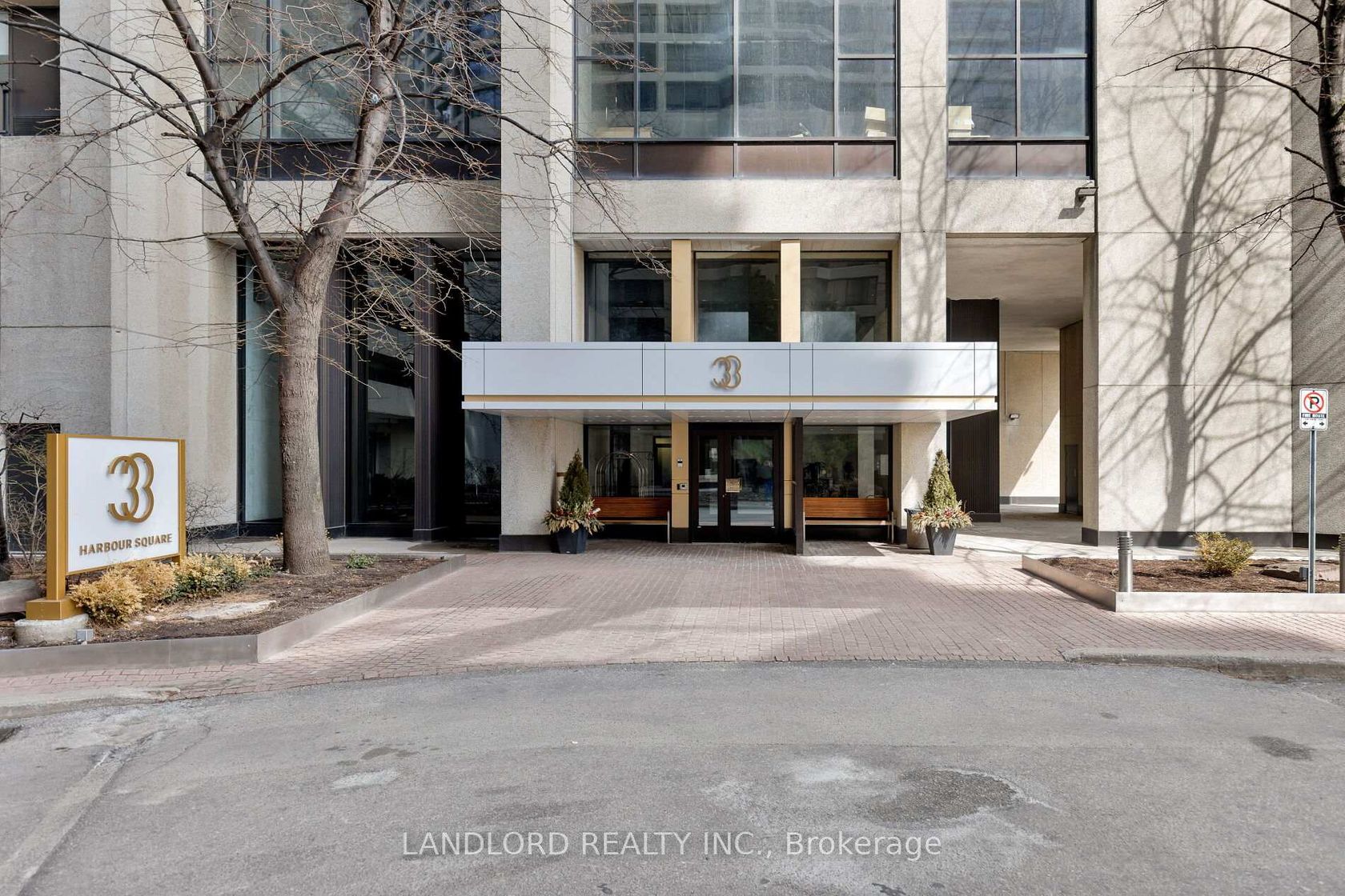2208 - 33 Harbour Square, Waterfront Communities C1, Toronto photo number 2