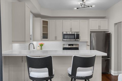 Photo 11 at 21 - 376 Blake Street, Codrington, Barrie