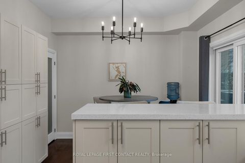 Photo 12 at 21 - 376 Blake Street, Codrington, Barrie