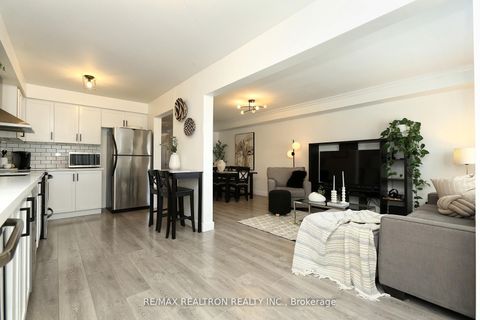 Photo 10 at 376 Rannie Road, Summerhill Estates, Newmarket