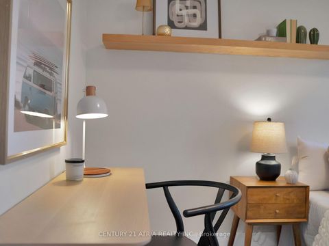 Photo 14 at 10 Dunrobin Drive, Rosethorn, Toronto