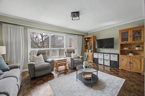 Photo 2 at 65 - 11 Plaisance Road, North Richvale, Richmond Hill