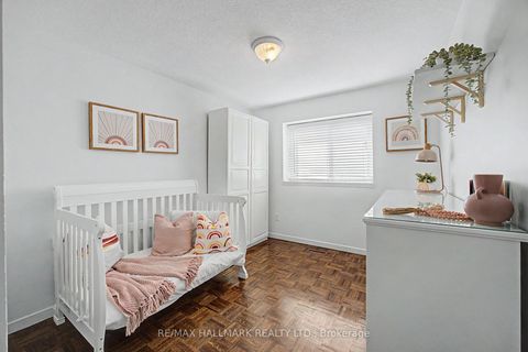 Photo 15 at 65 - 11 Plaisance Road, North Richvale, Richmond Hill