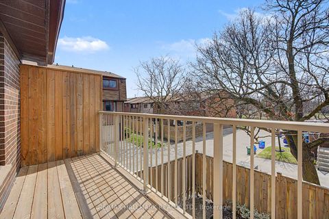 Photo 21 at 65 - 11 Plaisance Road, North Richvale, Richmond Hill