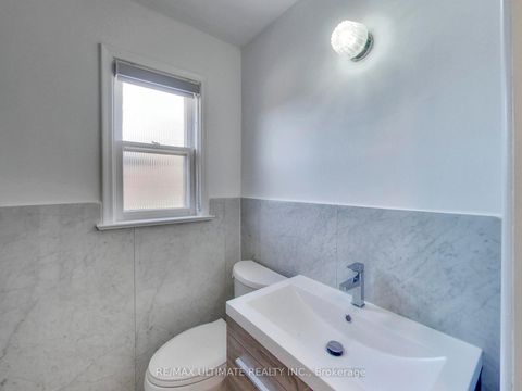 Photo 19 at 120 Edinborough Court, Smythe, Toronto