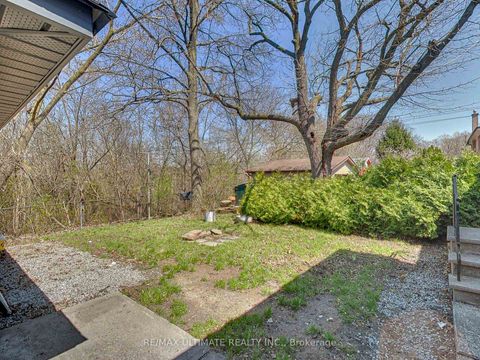 Photo 31 at 120 Edinborough Court, Smythe, Toronto