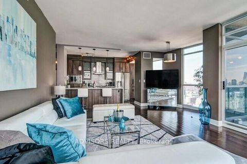 Photo 2 at LPH 3702 - 219 Fort York Boulevard, Niagara, Toronto