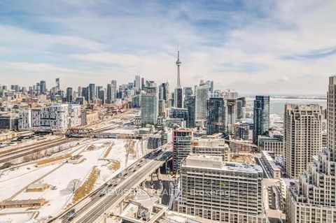 Photo 11 at LPH 3702 - 219 Fort York Boulevard, Niagara, Toronto