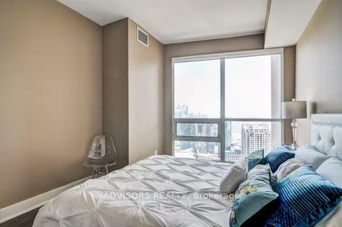 Photo 21 at LPH 3702 - 219 Fort York Boulevard, Niagara, Toronto