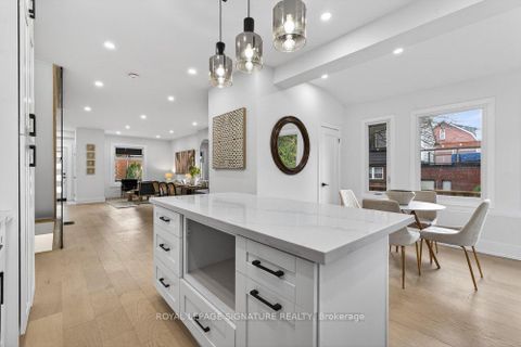 Photo 17 at 290 Chisholm Avenue, Lumsden, Toronto