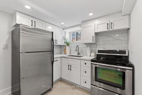 Photo 37 at 290 Chisholm Avenue, Lumsden, Toronto