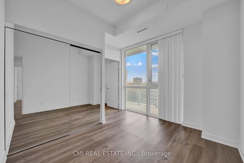 Photo 13 at 810 - 10 Deerlick Court, Donalda, Toronto
