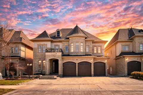 Photo 0 at 15 Finesse Court, Oak Ridges Lake Wilcox, Richmond Hill