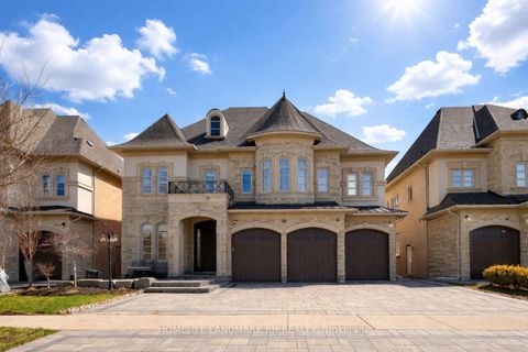 Photo 5 at 15 Finesse Court, Oak Ridges Lake Wilcox, Richmond Hill