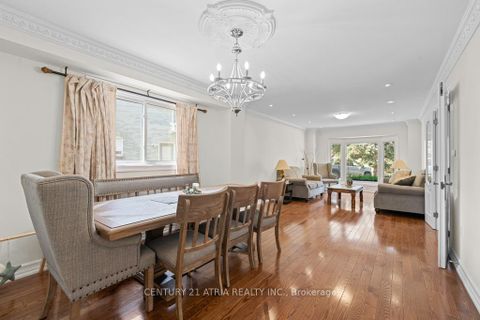 Photo 12 at 33 Autumn Way, Aurora Heights, Aurora