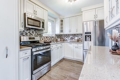 Photo 10 at 22 Ravine Park Crescent, Rouge E10, Toronto