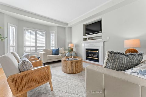 Photo 14 at 31 Kingham Avenue, South East, Ajax